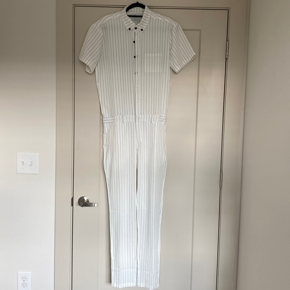 Mens Medium Romperjack Whiten/ Black pin stripe jumpsuit